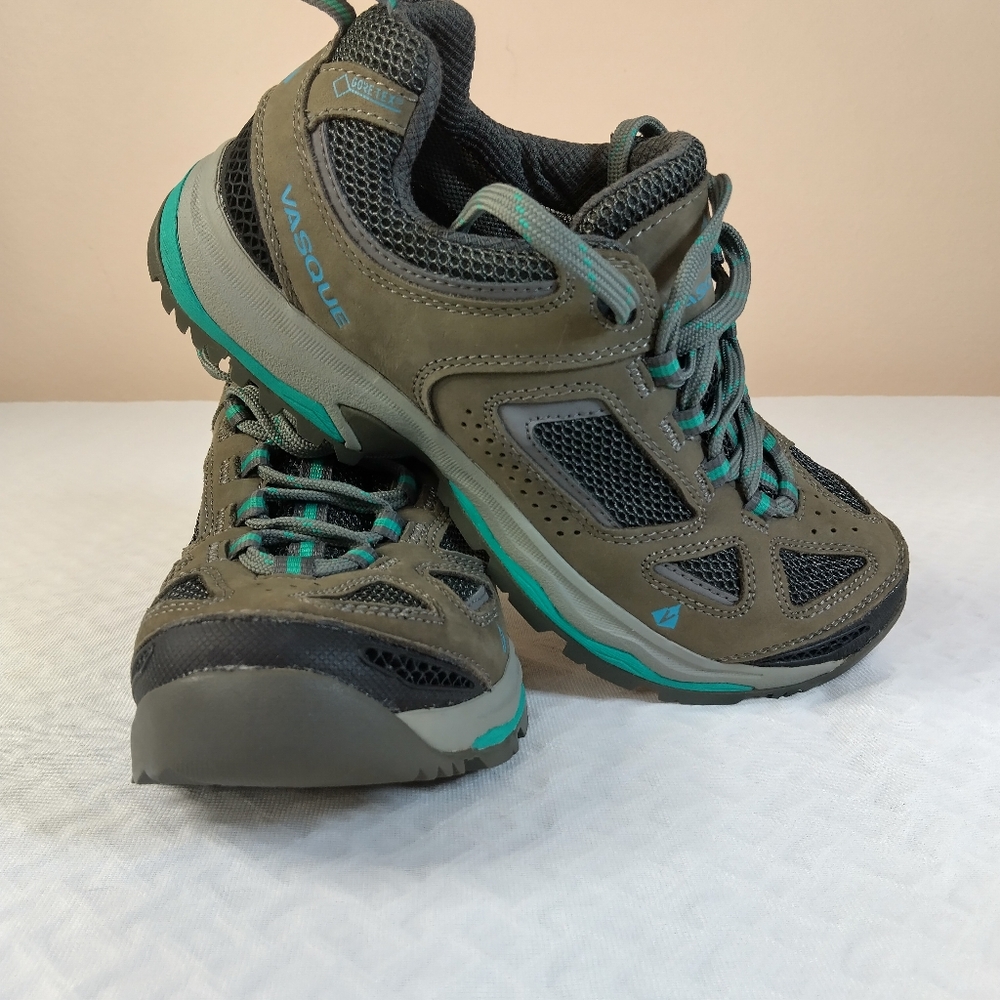 Vasquez Breeze III women's low GTX hiking shoe EUC  8 1/2M Grey Turquise Leather - Picture 3 of 10